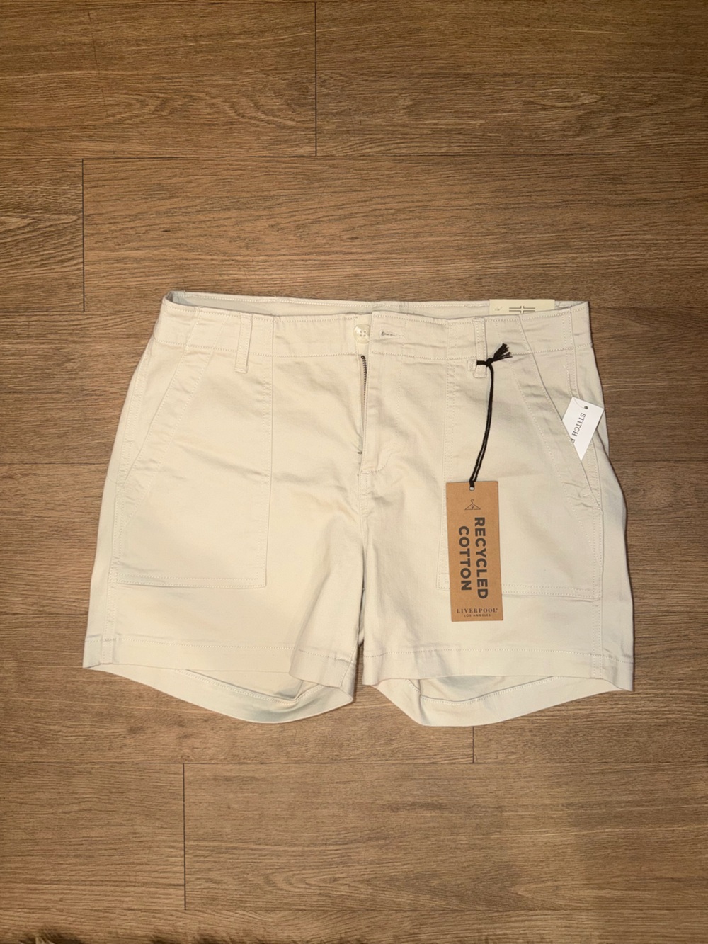 Liverpool Los Angeles Recycled Cotton Shorts in Off-White